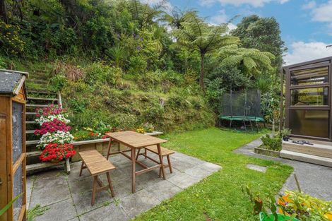 Photo of property in 16 Gainsborough Grove, Belmont, Lower Hutt, 5010