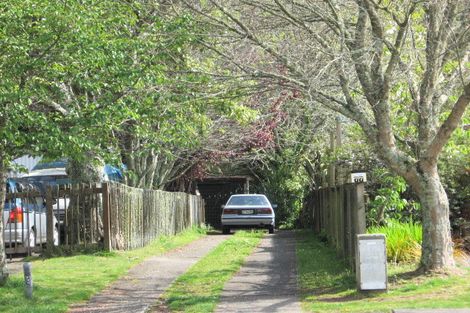 Photo of property in 77 Aquarius Drive, Kawaha Point, Rotorua, 3010