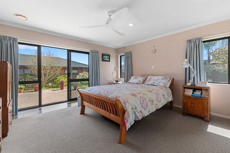 Photo of property in 16 Frame Place, Owhata, Rotorua, 3010