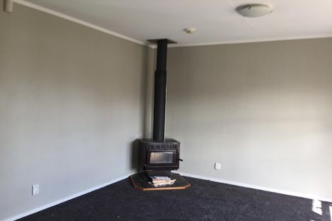 Photo of property in 64 Old Wairoa Road, Papakura, 2110