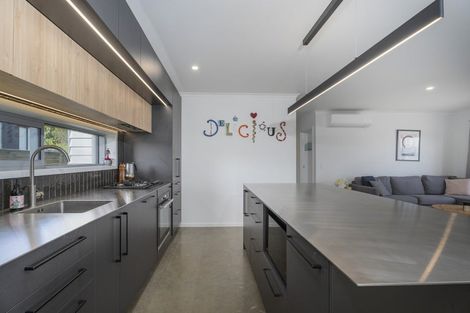 Photo of property in 8 Fred Harsant Drive, Cooks Beach, 3591