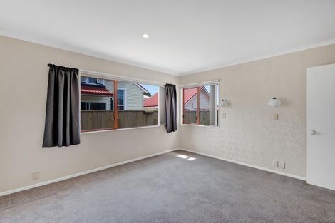 Photo of property in 3/18 Darnell Street, Fitzroy, New Plymouth, 4312