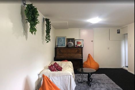 Photo of property in 11 Morgan Place, Tawa, Wellington, 5028