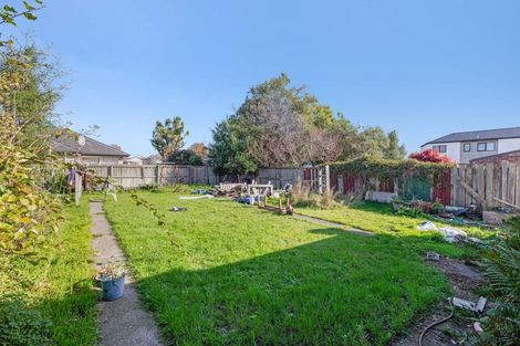 Photo of property in 16 Newcastle Street, Phillipstown, Christchurch, 8011