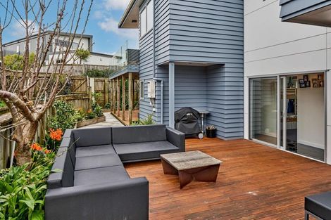 Photo of property in 3 Mo Street, Camborne, Porirua, 5026