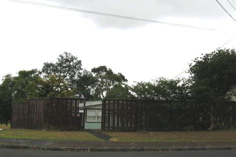 Photo of property in 28 Trinidad Road, Sunnynook, Auckland, 0620