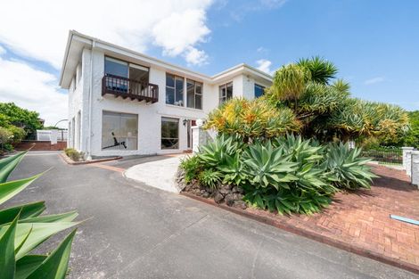 Photo of property in 140 Fisher Parade, Farm Cove, Auckland, 2012