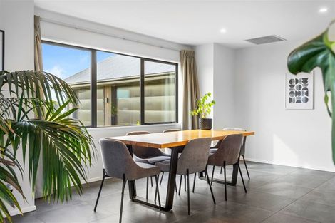 Photo of property in 77 Kingsdowne Drive, West Melton, 7618