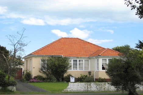 Photo of property in 35 Swiss Avenue, Gonville, Whanganui, 4501