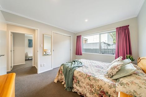 Photo of property in 15 Chalfont Road, Silverstream, Upper Hutt, 5019