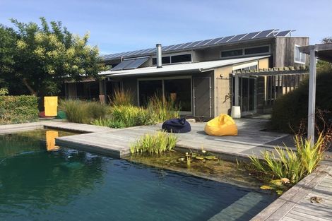 Photo of property in 140 Aranui Road, Mapua, 7005