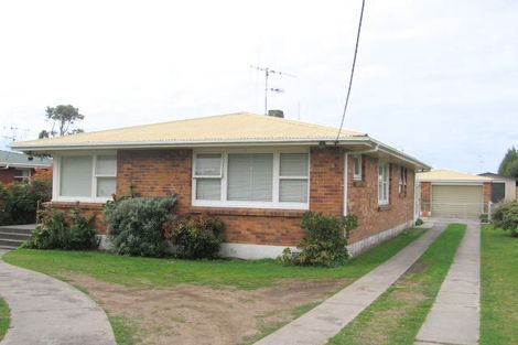 Photo of property in 429 Otumoetai Road, Otumoetai, Tauranga, 3110