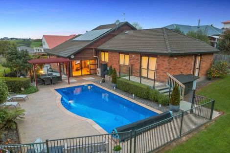 Photo of property in 5 Pigeonwood Lane, Albany, Auckland, 0632