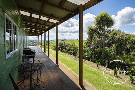 Photo of property in 703c Tinopai Road, Tinopai, Matakohe, 0593