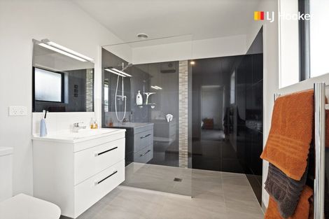 Photo of property in 107 Severn Street, Green Island, Dunedin, 9018