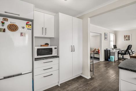 Photo of property in 29 John F Kennedy Drive, Milson, Palmerston North, 4414