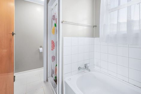 Photo of property in 50 Kaka Crescent, Tokoroa, 3420