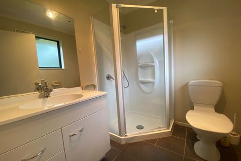 Photo of property in 9 Louvain Place, Greenhithe, Auckland, 0632