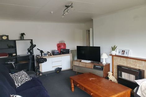 Photo of property in 21 Wrantage Street, Westown, New Plymouth, 4310