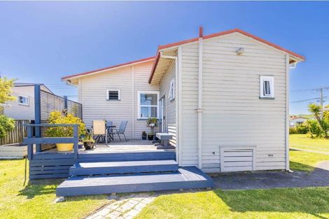 Photo of property in 13 Hakanoa Street, Huntly, 3700