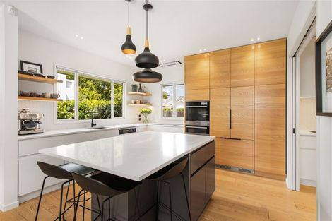 Photo of property in 72 Glandovey Road, Fendalton, Christchurch, 8052