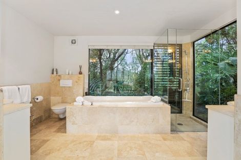 Photo of property in 24 Whakamoenga Point, Acacia Bay, Taupo, 3385