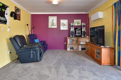 Photo of property in 55 Braemar Road, Castor Bay, Auckland, 0620