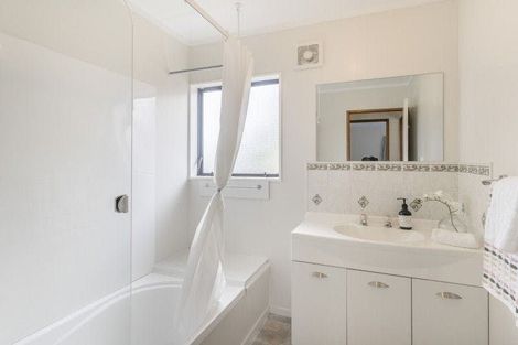 Photo of property in 7a Warrimoo Street, Paraparaumu, 5032