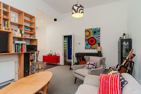 Photo of property in 23 Palm Grove, Berhampore, Wellington, 6023