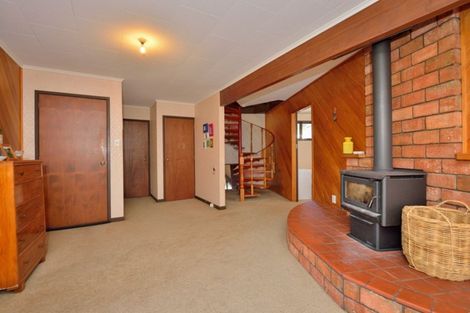 Photo of property in 20 Lysnar Street, Okitu, Gisborne, 4010