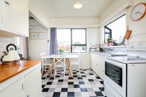 Photo of property in 504 Terrace Road, Parkvale, Hastings, 4122