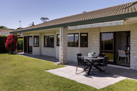 Photo of property in 6 Gerald Place, Omokoroa, 3114