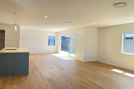 Photo of property in 10 Cassin Place, Taradale, Napier, 4112