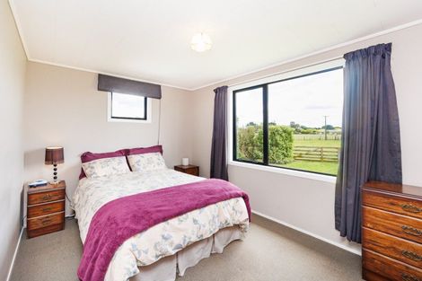 Photo of property in 69 Reid Line East, Aorangi, Feilding, 4775