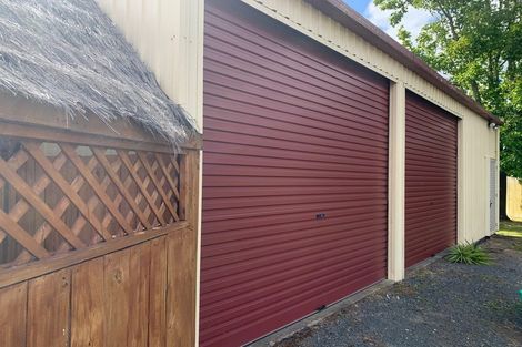 Photo of property in 27 Adams Road, Manurewa, Auckland, 2102