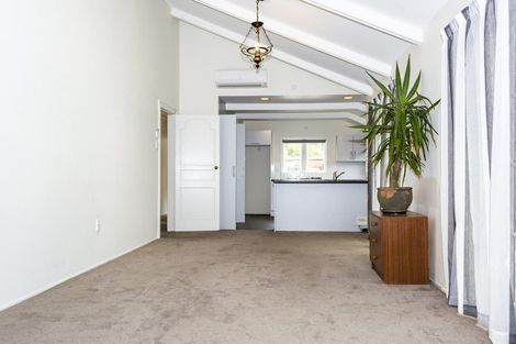 Photo of property in 26 Tokomaru Street, Welbourn, New Plymouth, 4312