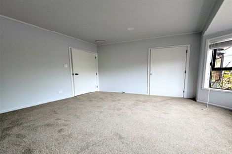 Photo of property in 8 Terrylyn Drive, Hillcrest, Auckland, 0627