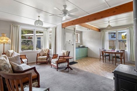 Photo of property in 13 Tamblyn Drive, Lake Roxburgh Village, Roxburgh, 9571