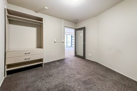 Photo of property in Sharella Living, 20 Glenmore Street, Thorndon, Wellington, 6011