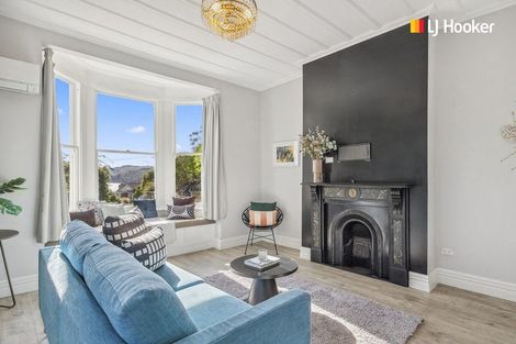 Photo of property in 52 Sutherland Street, Dunedin Central, Dunedin, 9016