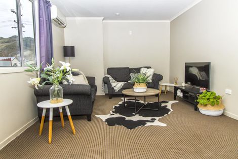 Photo of property in 35 Blyth Street, Cromwell, 9310