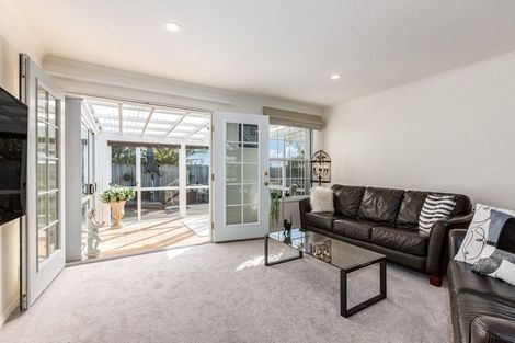 Photo of property in 84 Navigation Drive, Whitby, Porirua, 5024