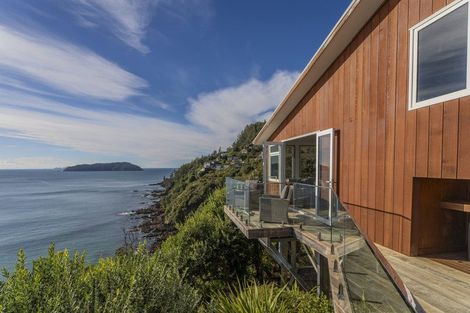 Photo of property in 61 Motuhoa Road, Tairua, 3508