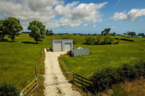 Photo of property in 1250 Mangorei Road, Mangorei, New Plymouth, 4371