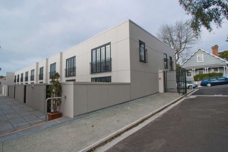 Photo of property in 74 Salamanca Road, Sunnynook, Auckland, 0620