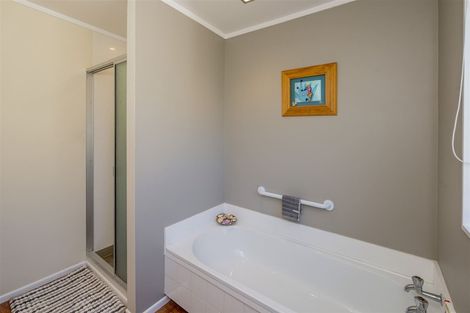 Photo of property in 49 Tasman Road, Otaki Beach, Otaki, 5512