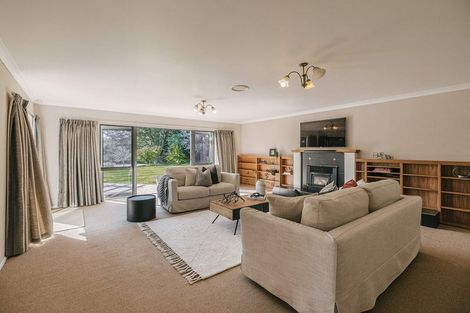 Photo of property in 45 Dobsons Lane, Kelvin Grove, Palmerston North, 4470