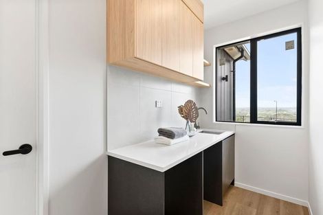 Photo of property in 25 Anehana Place, Stanmore Bay, Whangaparaoa, 0932