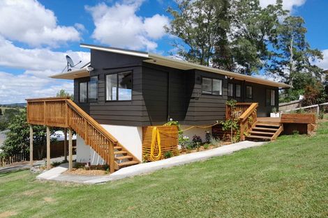 Photo of property in 7 Harrys Place, Kawakawa, 0210