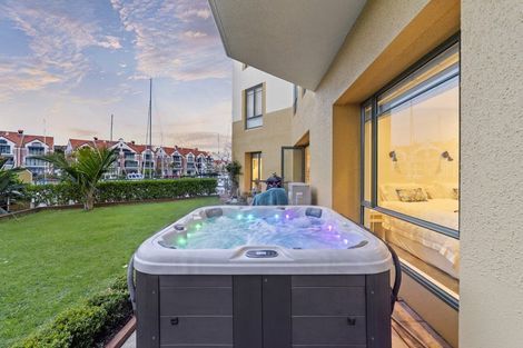 Photo of property in 41 Waterside Crescent, Gulf Harbour, Whangaparaoa, 0930
